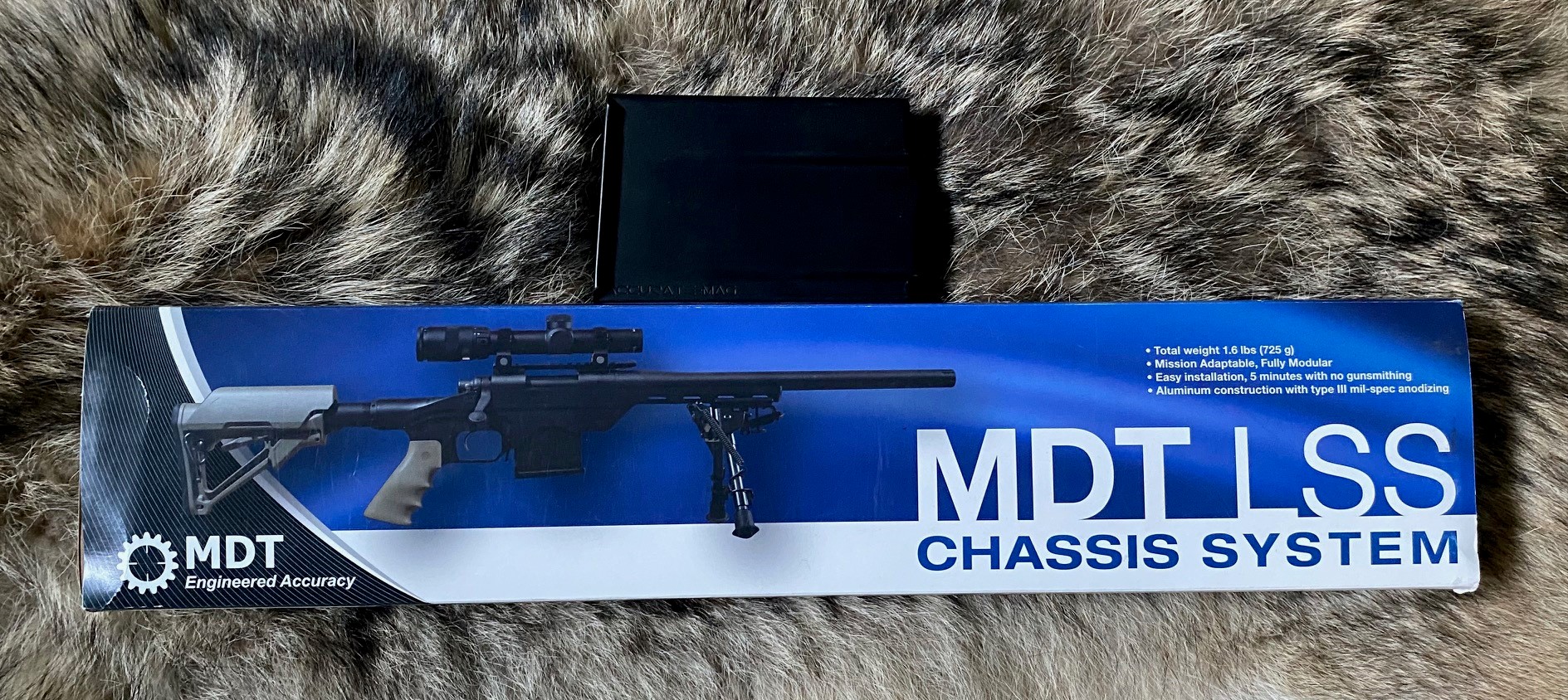 MDT LSS Chassis System - TIKKA T3 Lefthand w/ 1 Accurate Mag